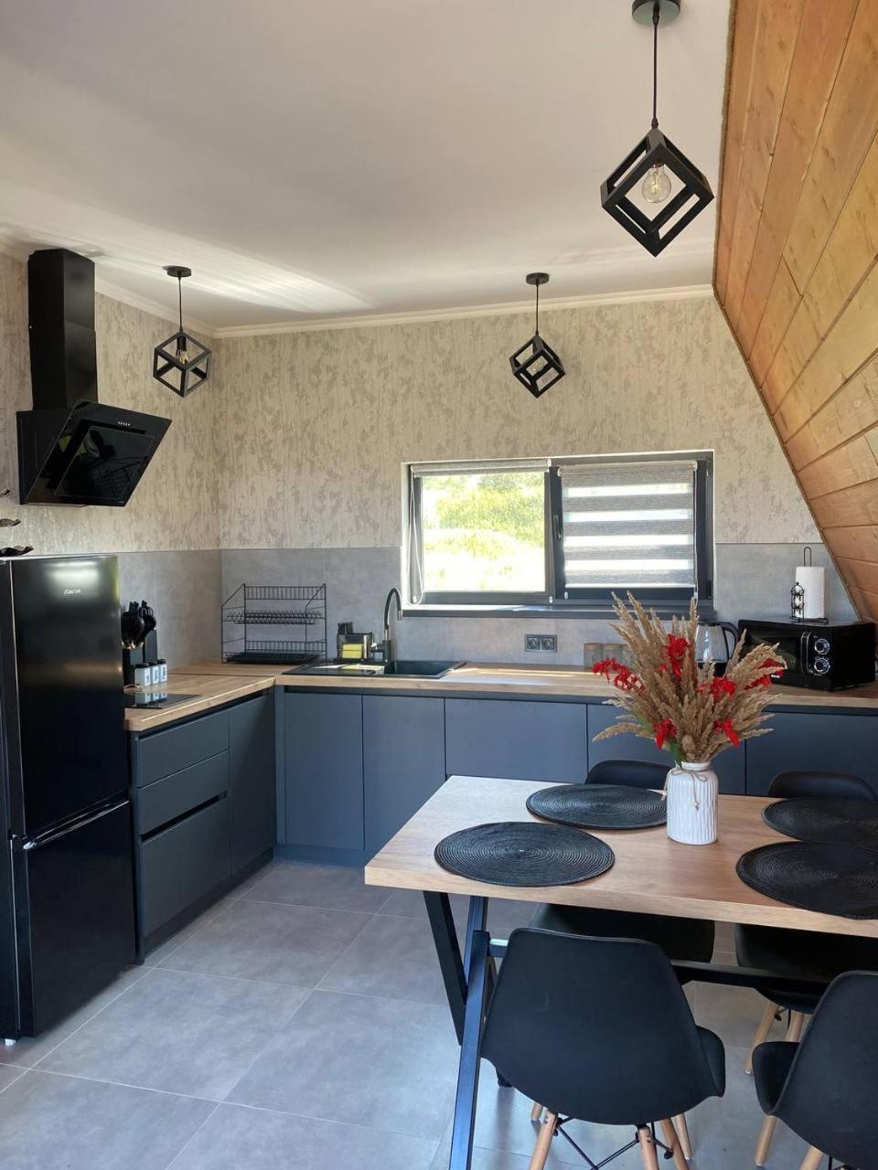 Ярдана Lägenhet Skhidnytsia Exteriör bild