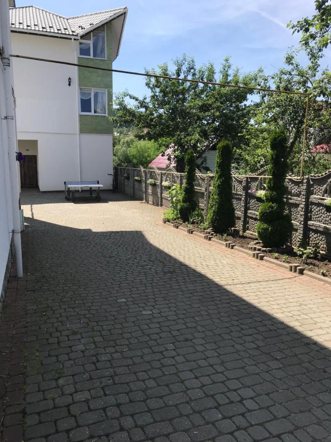 Ярдана Lägenhet Skhidnytsia Exteriör bild