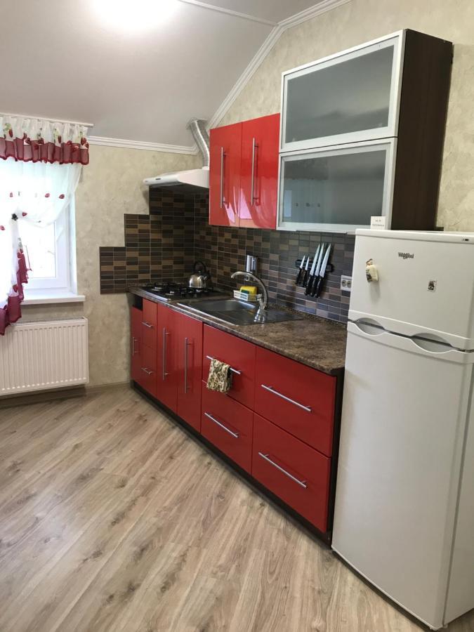 Ярдана Lägenhet Skhidnytsia Exteriör bild